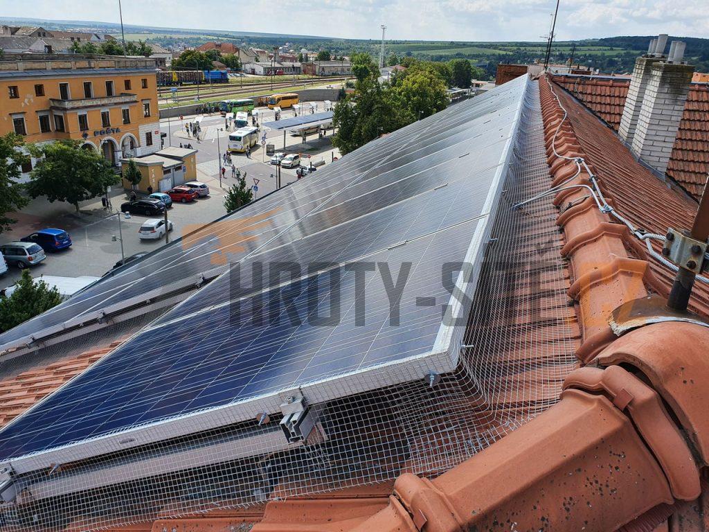 Hroty-Sítě: Profesionální montáž ochrany proti ptactvu. Hroty-Sítě: Profesionální montáž ochrany proti ptactvu.